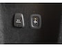 Volvo V60 B4 197PK Plus Bright | Schuifdak | Adaptieve Cruise Control | BLIS |