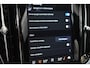 Volvo V60 B4 197PK Plus Bright | Schuifdak | Adaptieve Cruise Control | BLIS |
