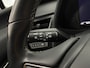 Lexus UX 250h Business Line Automaat | CarPlay | Trekhaak | Camera | Navi | Stuur/Stoel Verw. |