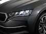 Skoda Octavia Combi 1.5 TSI MHEV Business Edition Plus 150 pk 7 versn. DSG | Chrome Pakket | Trekhaak | Winter Pakket | Lichtmetalen velgen 18" Lerna Antraciet