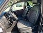 Kia Venga 1.6 CVVT Edition. Luxe uitvoering, o.a. stoelverw, camera, leder, navigatie, cruise, bluetooth, elektrische ramen, etc.