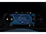 Volvo XC90 T8 406PK Automaat AWD Ultra Black Edition / Stoelmassage - en ventilatie Luchtvering / Trekhaak / Panoramadak / Google services / Elektrisch bedienbare voorstoelen met geheugen / Stoelverwarming voor en achter