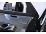 Volvo XC90 T8 406PK Automaat AWD Ultra Black Edition / Stoelmassage - en ventilatie Luchtvering / Trekhaak / Panoramadak / Google services / Elektrisch bedienbare voorstoelen met geheugen / Stoelverwarming voor en achter