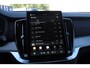 Volvo XC90 T8 406PK Automaat AWD Ultra Black Edition / Stoelmassage - en ventilatie Luchtvering / Trekhaak / Panoramadak / Google services / Elektrisch bedienbare voorstoelen met geheugen / Stoelverwarming voor en achter