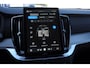 Volvo XC90 T8 406PK Automaat AWD Ultra Black Edition / Stoelmassage - en ventilatie Luchtvering / Trekhaak / Panoramadak / Google services / Elektrisch bedienbare voorstoelen met geheugen / Stoelverwarming voor en achter