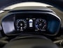 Volvo XC40 1.5 T2 Momentum Core 129pk / Achteruitrijcamera / Trekhaak / cruise control / Navigatie / Apple carplay /