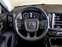 Volvo XC40 1.5 T2 Momentum Core 129pk / Achteruitrijcamera / Trekhaak / cruise control / Navigatie / Apple carplay /