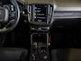 Volvo XC40 1.5 T2 Momentum Core 129pk / Achteruitrijcamera / Trekhaak / cruise control / Navigatie / Apple carplay /