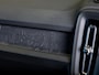 Volvo XC40 1.5 T2 Momentum Core 129pk / Achteruitrijcamera / Trekhaak / cruise control / Navigatie / Apple carplay /