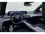 Peugeot e-5008 GT Long Range 97 kWh 7p Comfort Seat Pack l Schuif-Kanteldak l 360 Vision & Drive Assist Plus Pack l Warmtepomp l Wireless Apple Carplay & Android Auto l DAB l Bluetooth l Draadloze Telefoonlader l LED l 20'' LMV