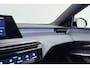 Peugeot e-5008 GT Long Range 97 kWh 7p Comfort Seat Pack l Schuif-Kanteldak l 360 Vision & Drive Assist Plus Pack l Warmtepomp l Wireless Apple Carplay & Android Auto l DAB l Bluetooth l Draadloze Telefoonlader l LED l 20'' LMV