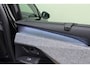 Peugeot e-5008 GT Long Range 97 kWh 7p Comfort Seat Pack l Schuif-Kanteldak l 360 Vision & Drive Assist Plus Pack l Warmtepomp l Wireless Apple Carplay & Android Auto l DAB l Bluetooth l Draadloze Telefoonlader l LED l 20'' LMV