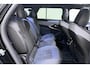 Peugeot e-5008 GT Long Range 97 kWh 7p Comfort Seat Pack l Schuif-Kanteldak l 360 Vision & Drive Assist Plus Pack l Warmtepomp l Wireless Apple Carplay & Android Auto l DAB l Bluetooth l Draadloze Telefoonlader l LED l 20'' LMV