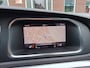 Volvo V40 1.5 T3 Polar+ Sport R-Design. Dealer onderhouden! O.a. pano, stoelverw, camera, trekhaak, cruise, navi, leder, etc.