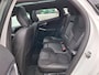 Volvo V40 1.5 T3 Polar+ Sport R-Design. Dealer onderhouden! O.a. pano, stoelverw, camera, trekhaak, cruise, navi, leder, etc.