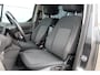 Ford Transit Connect 1.5-100pk TDCi EcoBlue L2 Trend. Bijzonder nette, luxe en goed onderhouden Ford Connect. Airco, Cruise Controle, Trekhaak, Camera, Metallic lak, Pdc, Lmv, Laadruimte betimmerd etc.
