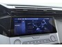 Peugeot 408 1.6 HYbrid 225 e-DSC7 Allure DEMO ZONDER KMS! l Wireless Apple Carplay & Android Auto l Digitale Cockpit l DAB l Bluetooth l PDC l LED verlichting l Lichtmetalen Velgen