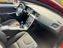 Volvo S60 2.0 D3 Kinetic / 5 CILINDER / APK MEI 2027 / DISTRIBUTIE VERVANGEN / TREKHAAK / EURO-5