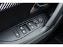 Peugeot 2008 1.2 Hybrid 145 Allure Navigation Pack l Vision Pack l DAB l LED l Bluetooth l Wireless Apple Carplay & Android Auto l 360 Camera l Adaptive Cruise Control l Climate Control l Lichtmetalen Velgen