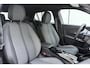 Peugeot 2008 1.2 Hybrid 145 Allure Navigation Pack l Vision Pack l DAB l LED l Bluetooth l Wireless Apple Carplay & Android Auto l 360 Camera l Adaptive Cruise Control l Climate Control l Lichtmetalen Velgen