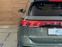 Volkswagen Tiguan 1.5 eHybrid R-Line Black MD Edition | Garantie tot 2030 | VOL! | 272PK | Full IQ.Light | H/K Sound | Trekhaak