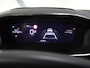 Peugeot 208 1.2 Hybrid 110PK GT Automaat | 1ste eigenaar | AppleCarplay/AndroidAuto | Parkeersensoren | FULL LED | Navigatie | Lederen Stuurwiel | Climate Control | Adaptive Cruise Control | 17" LMV | Sfeerverlichting | Isofix | Privacy Glass |