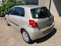 Toyota Yaris 1.3 VVTi Aspiration / AUTOMATIC / KOPPELING MOET VERVANGEN WORDEN / AIRCO / 5 DEUREN