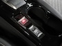 Peugeot 2008 136PK Hybrid Allure | 1ste eigenaar | AppleCarPlay/AndroidAuto | 360'Camera | Dodehoekdetectie | Navigatie | AUTOMAAT | LED | Privacy Glass | Isofix | Parkeersensoren |