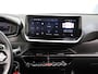 Peugeot 2008 136PK Hybrid Allure | 1ste eigenaar | AppleCarPlay/AndroidAuto | 360'Camera | Dodehoekdetectie | Navigatie | AUTOMAAT | LED | Privacy Glass | Isofix | Parkeersensoren |