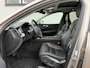 Volvo XC60 2.0 T8 Plug-in hybrid AWD Plus Bright | Pano | Pilot Assist | Blis