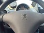 Peugeot 107 1.0-12V XR met airco en bluetooth telefoon / media