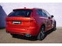 Volvo XC60 2.0 T8 Twin Engine AWD R-Design | Trekhaak | 360° Camera | Massage | Stoel ventilatie | Stoel+stuur+bank verwarmd | Harman/Kardon | Panorama Schuifdak |