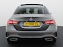 Mercedes-Benz A-klasse 180 AMG Line | Panodak | Camera | Sfeer | Keyless | Prijs Rijklaar!!