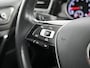 Volkswagen Golf 1.5 TSI Highline Business R | Trekhaak afneembaar | Winterpakket | ACC | Ergostoel |