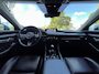 Mazda 3 2.0 e-SkyActiv-G M Hybrid 122 Luxury Mazda 3 2.0 SkyActiv-G 122 Luxury | AFN. TREKHAAK | LEDER | BOSE Audio | 18"LM VELGEN | PDC V+A | CAMERA | Zeer luxe uitvoering !