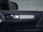 Volvo EX40 Single Motor Ext. Range Plus Bl. Ed. Europa 82 kWh | Panoramadak | Parkeercamera | Harman Kardon | Stoel- en stuurverwarming | Elektrische stoelen