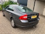Volvo S80 2.5 T Momentum / NIEUW MODELJAAR / LEDER / NAVI / TREKHAAK / ALU VELGEN