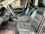 Volvo S80 2.5 T Momentum / NIEUW MODELJAAR / LEDER / NAVI / TREKHAAK / ALU VELGEN