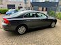 Volvo S80 2.5 T Momentum / NIEUW MODELJAAR / LEDER / NAVI / TREKHAAK / ALU VELGEN