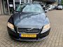 Volvo S80 2.5 T Momentum / NIEUW MODELJAAR / LEDER / NAVI / TREKHAAK / ALU VELGEN
