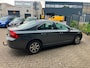 Volvo S80 2.5 T Momentum / NIEUW MODELJAAR / LEDER / NAVI / TREKHAAK / ALU VELGEN