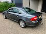 Volvo S80 2.5 T Momentum / NIEUW MODELJAAR / LEDER / NAVI / TREKHAAK / ALU VELGEN