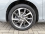 Toyota Yaris 1.5 Hybrid Premium Automaat Climate Control, Achteruitrijcamera, Lichtmetalen velgen, Cruise Control, Panoramadak