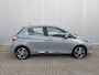 Toyota Yaris 1.5 Hybrid Premium Automaat Climate Control, Achteruitrijcamera, Lichtmetalen velgen, Cruise Control, Panoramadak