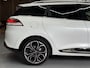 Renault Clio Estate 0.9 TCe Bose | Navi | 17" | Cruise control | Stoelverwarming | Camera | Perfect onderhouden!
