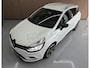 Renault Clio Estate 0.9 TCe Bose | Navi | 17" | Cruise control | Stoelverwarming | Camera | Perfect onderhouden!