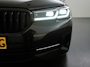 BMW 5-Serie Touring 530e xDrive Business Edition Plus Shadow | Head-Up | Trekhaak | Laserlight | Zondag Open!