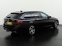 BMW 5-Serie Touring 530e xDrive Business Edition Plus Shadow | Head-Up | Trekhaak | Laserlight | Zondag Open!