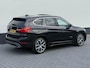 BMW X1 xDrive25i 232pk High Executive | Leder | Panoramadak | Head up | Origineel NL | Trekhaak