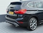 BMW X1 xDrive25i 232pk High Executive | Leder | Panoramadak | Head up | Origineel NL | Trekhaak
